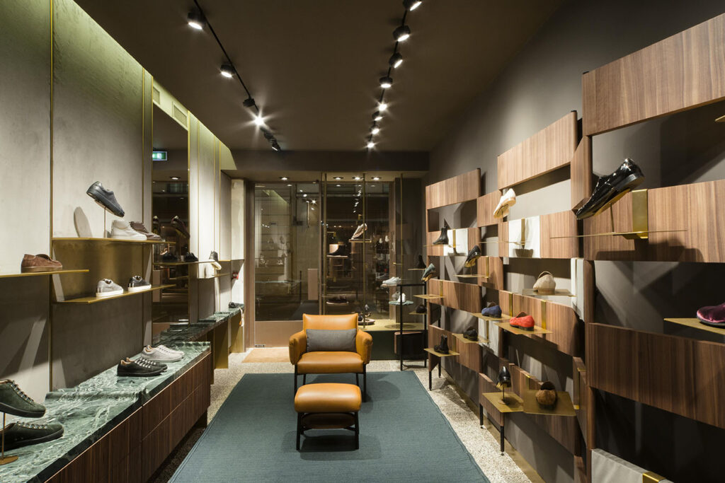 Officine Panerai Paris Boutique Patricia Urquiola