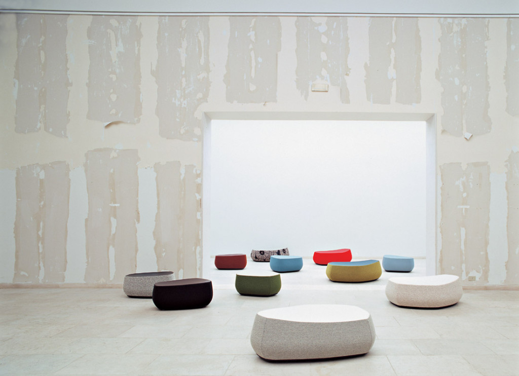 Design Objects - The Collection FJORD (2002) designed by Patricia Urquiola  for Moroso - Design & Fashion blog