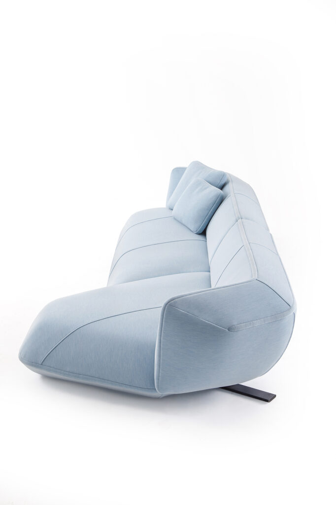 Beam Sofa by Patricia Urquiola for Cassina for sale at Pamono
