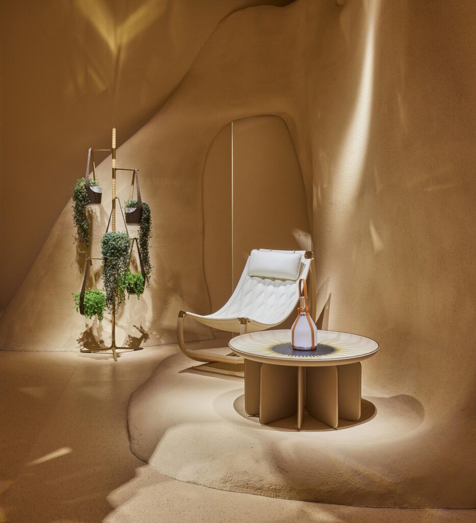Louis Vuitton installation Objets - Patricia Urquiola
